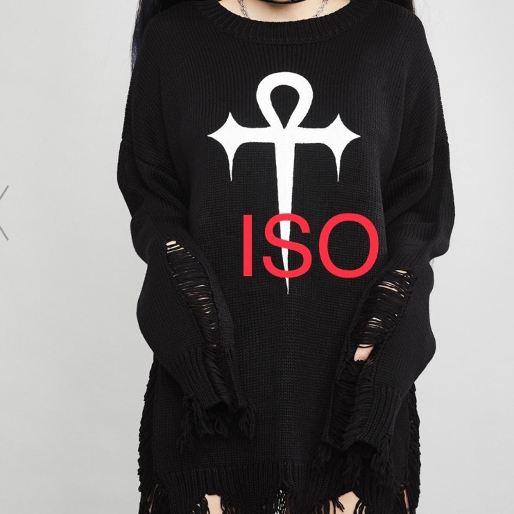 ISO :Widow baggy Ankh knit sweater